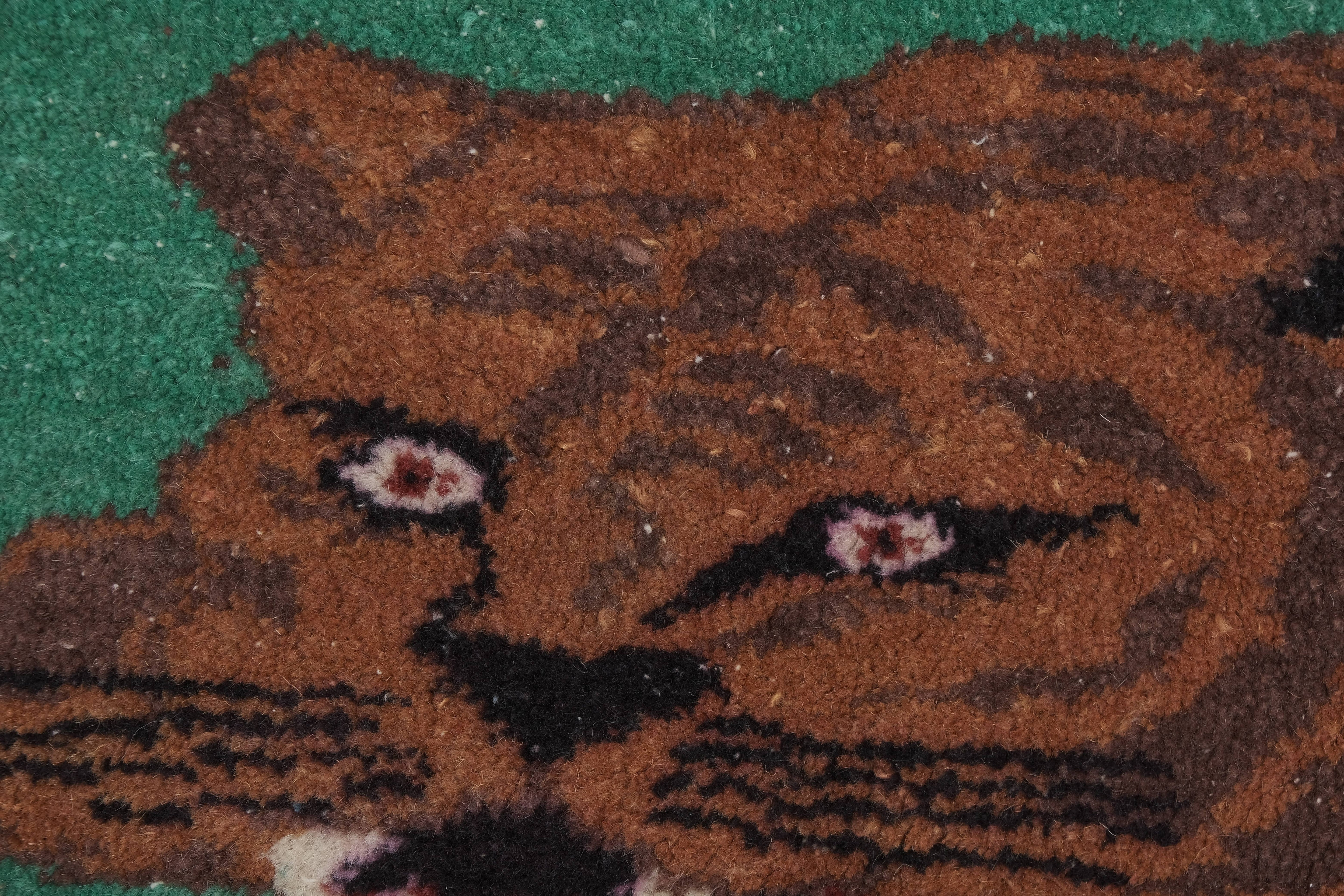 Vintage Turkish Rug 31'' x 59''