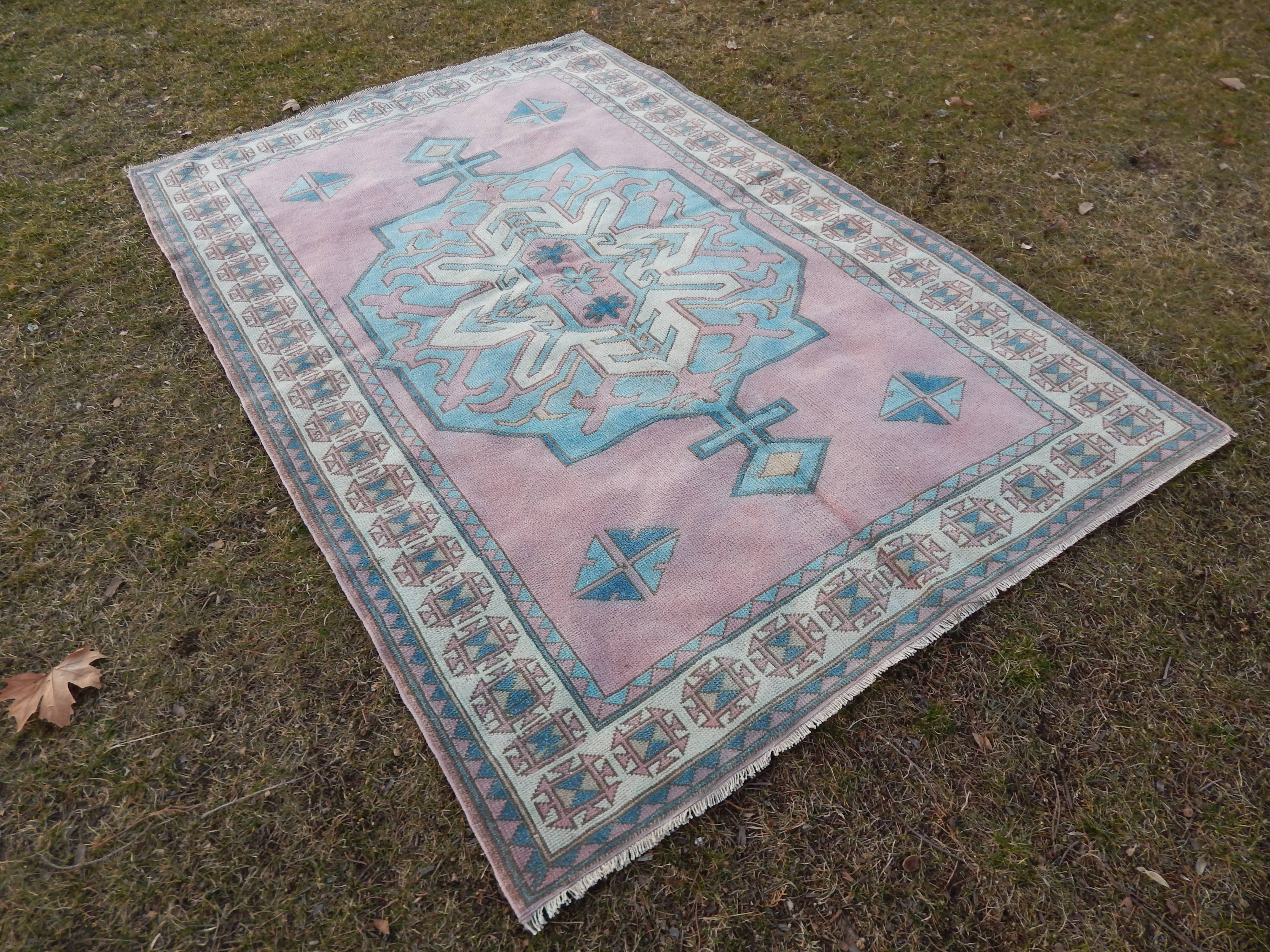 Vintage Oushak Rug 5'2'' x 7'8''