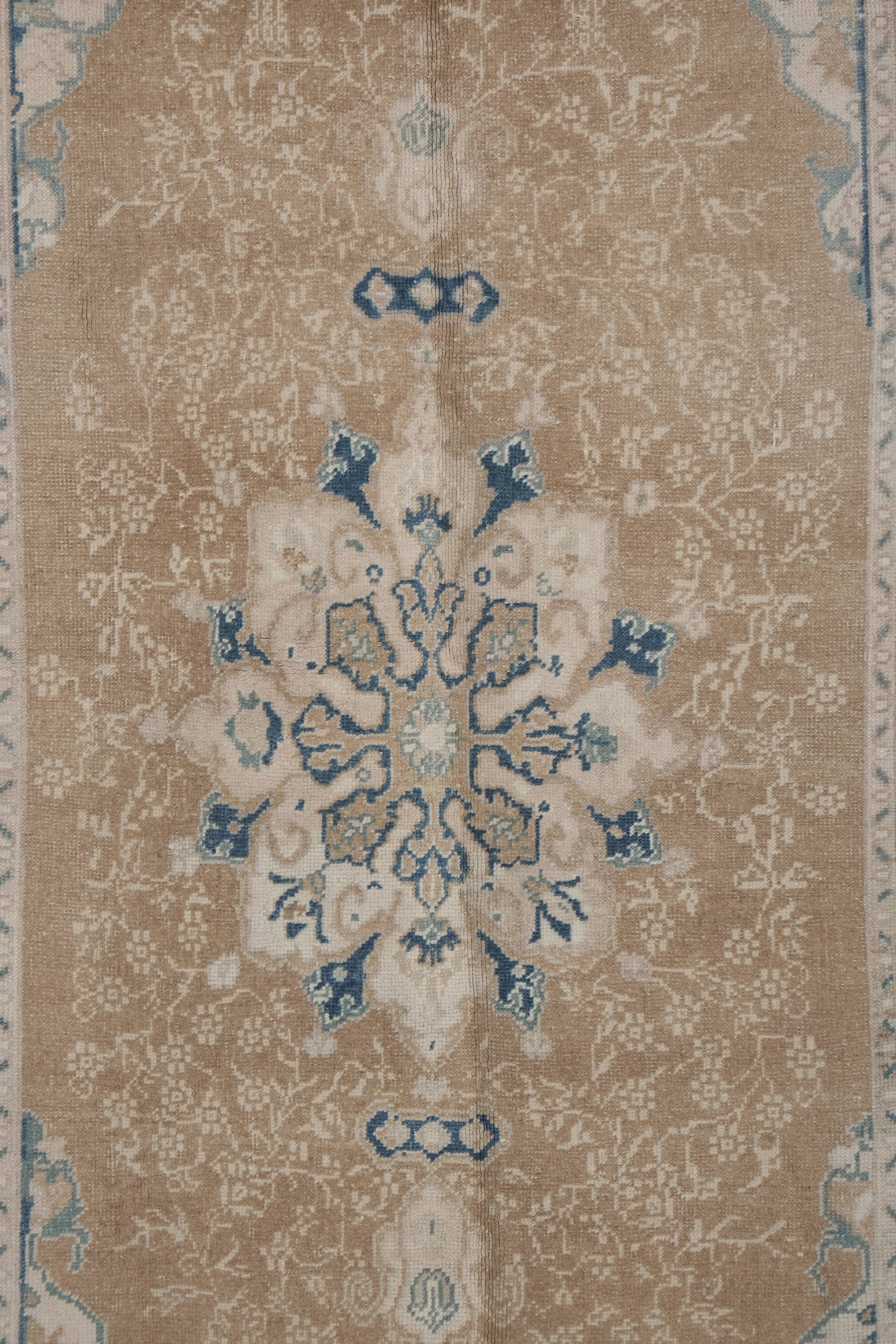 Vintage Oushak Rug 4'6'' x 8'6''