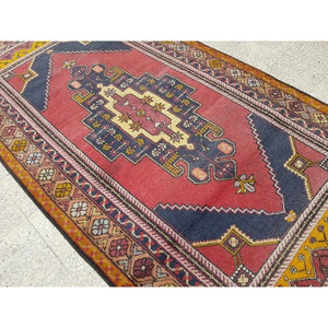 Vintage Turkish Rug 4'11'' x 9'7''