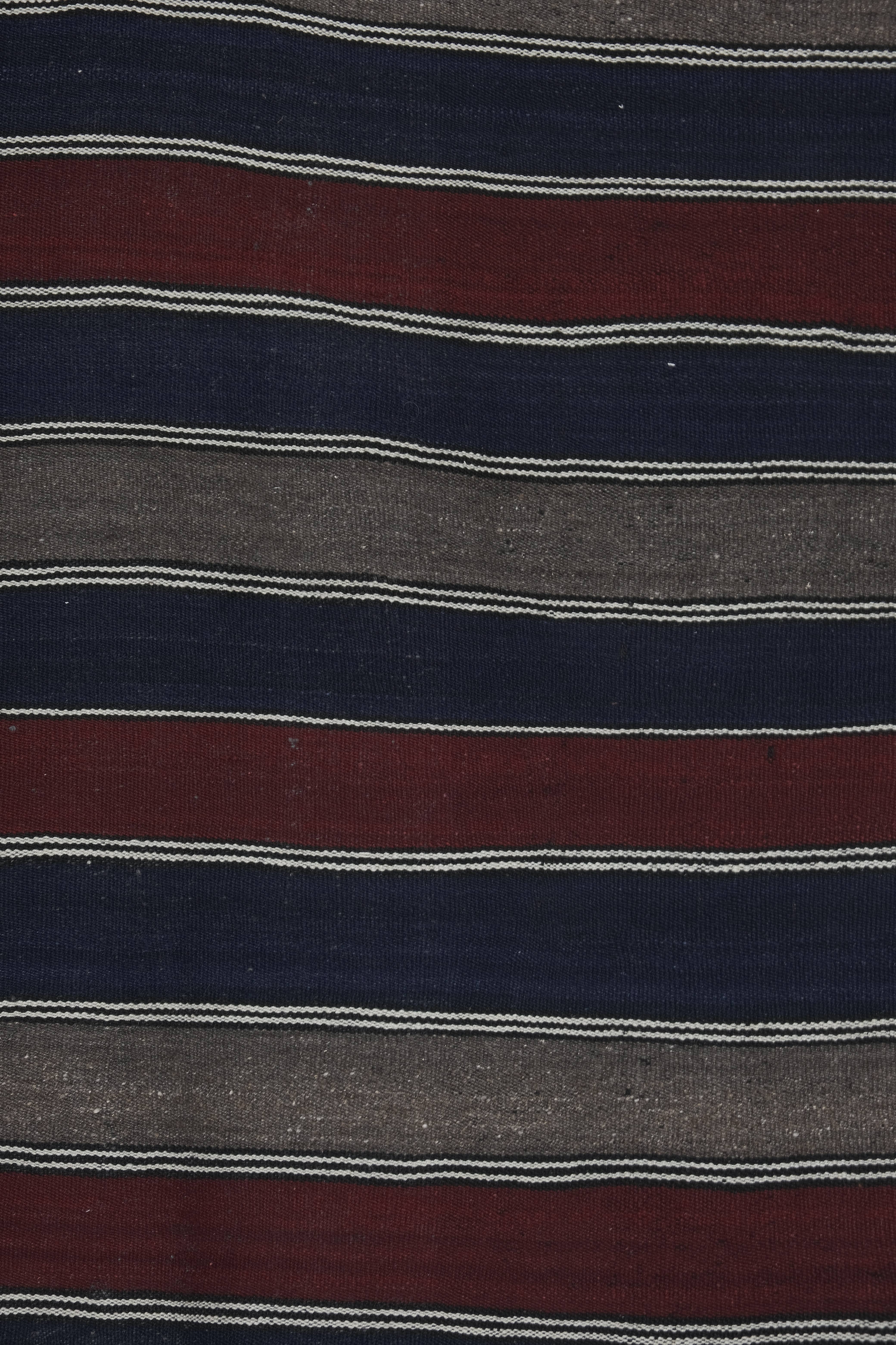 Vintage Turkish Kilim Rug 5'8'' x 11'9''