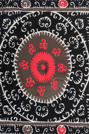 Suzani Wall Hanging & Bedspread | 4'8'' x 5'