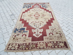 Vintage Turkish Anatolian Rug 4'7'' x 8'11''