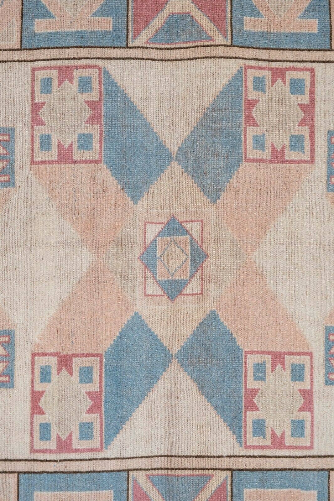 Vintage Oushak Rug 5'7'' x 8'3''