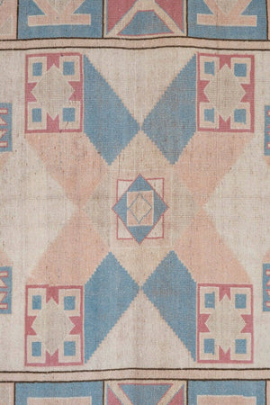 Vintage Oushak Rug 5'7'' x 8'3''