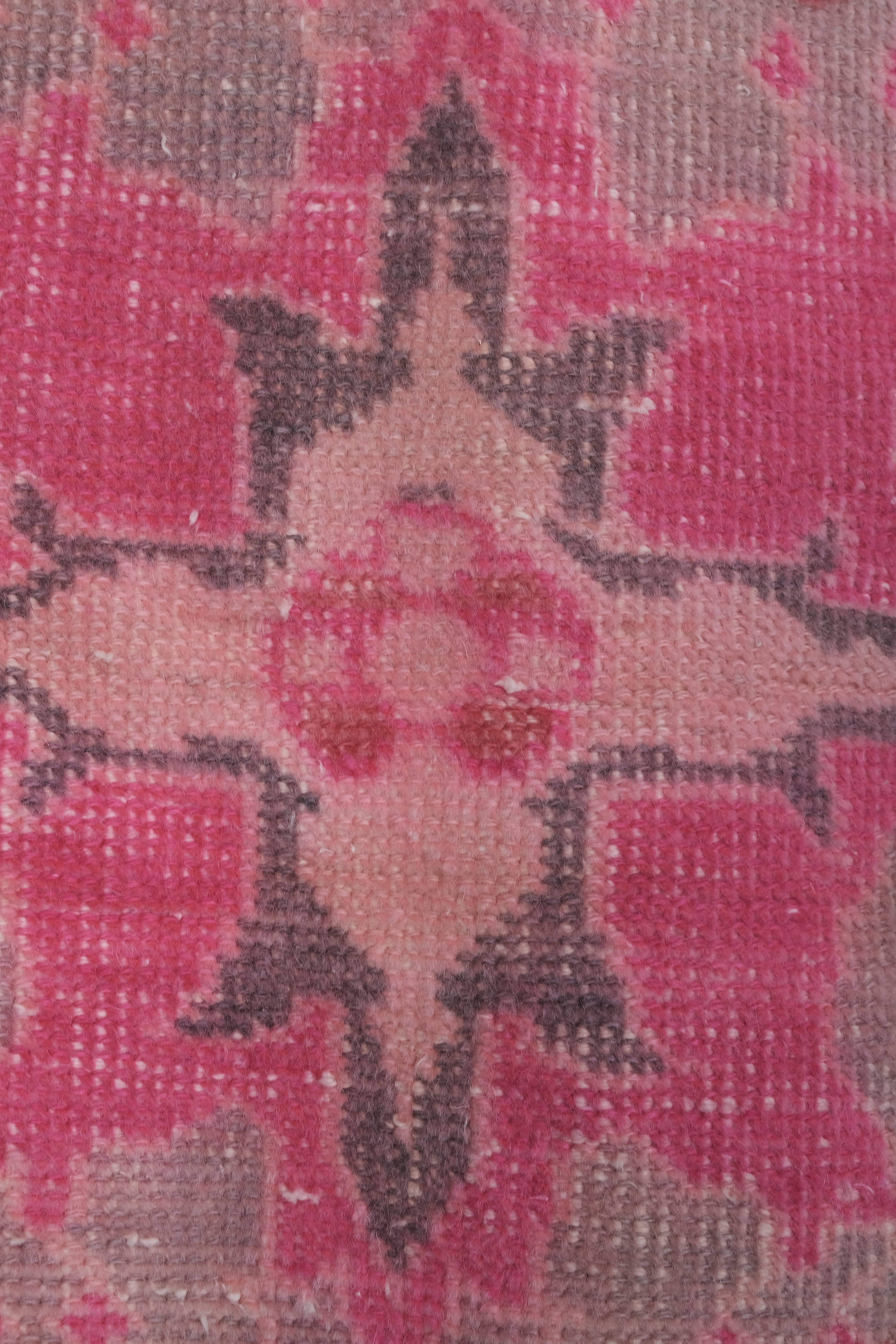Vintage Turkish Rug 3'11'' x 7'7''