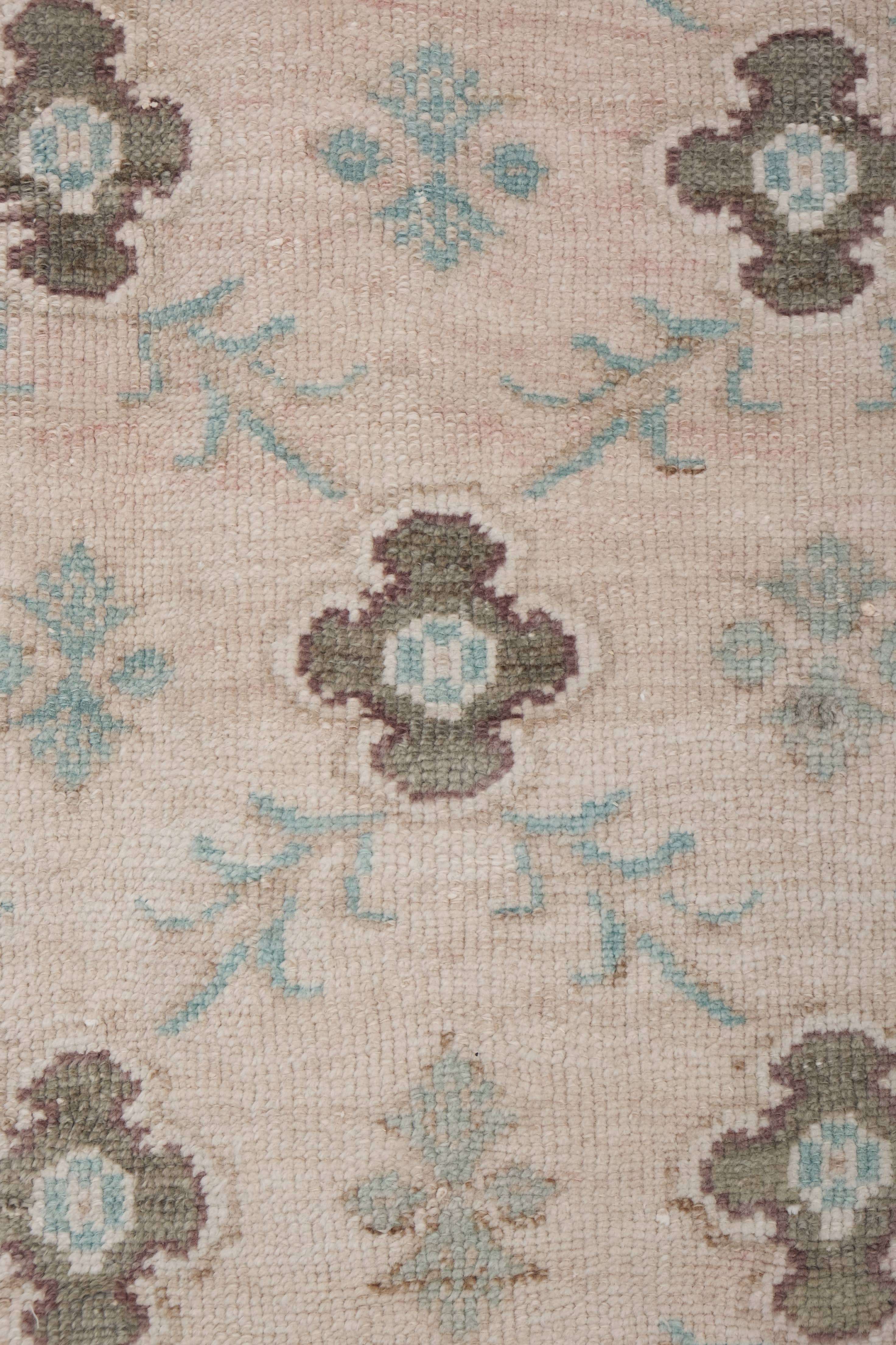 Vintage Turkish Karapinar Rug 4'9'' x 9'4''