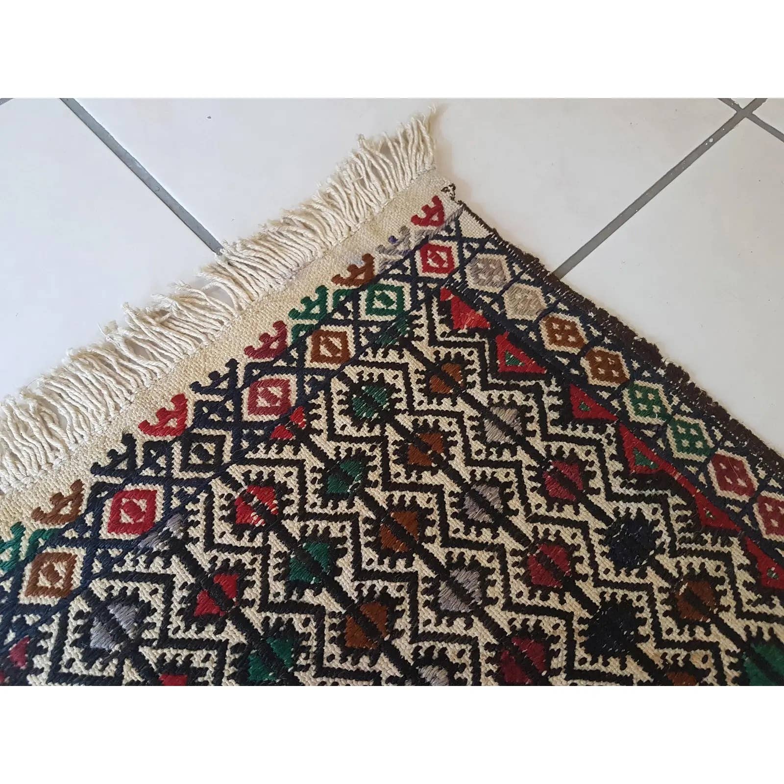 Vintage Kilim Yastik Rug 20'' x 32''