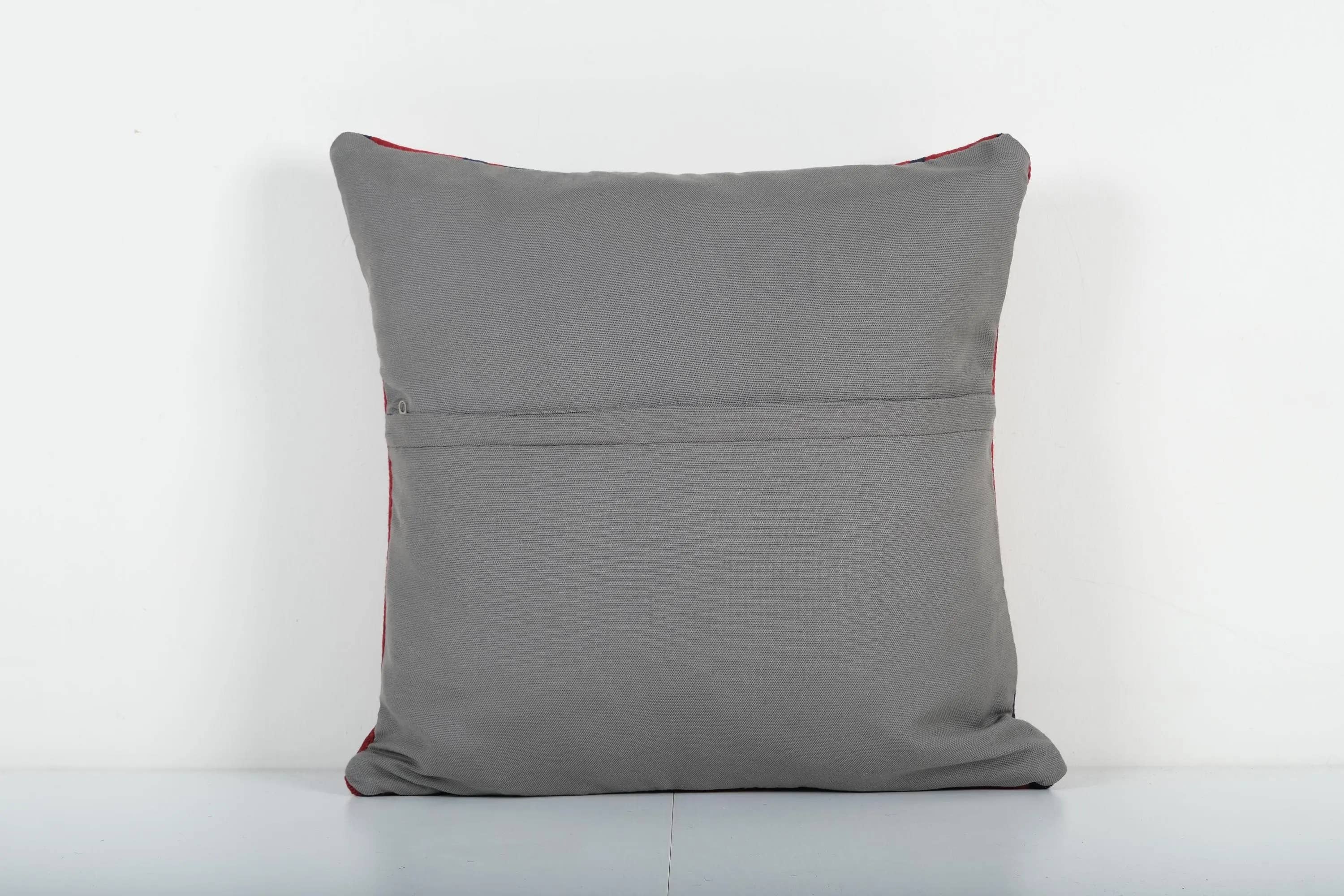 Kilim Pillow Cover | 20'' x 20''