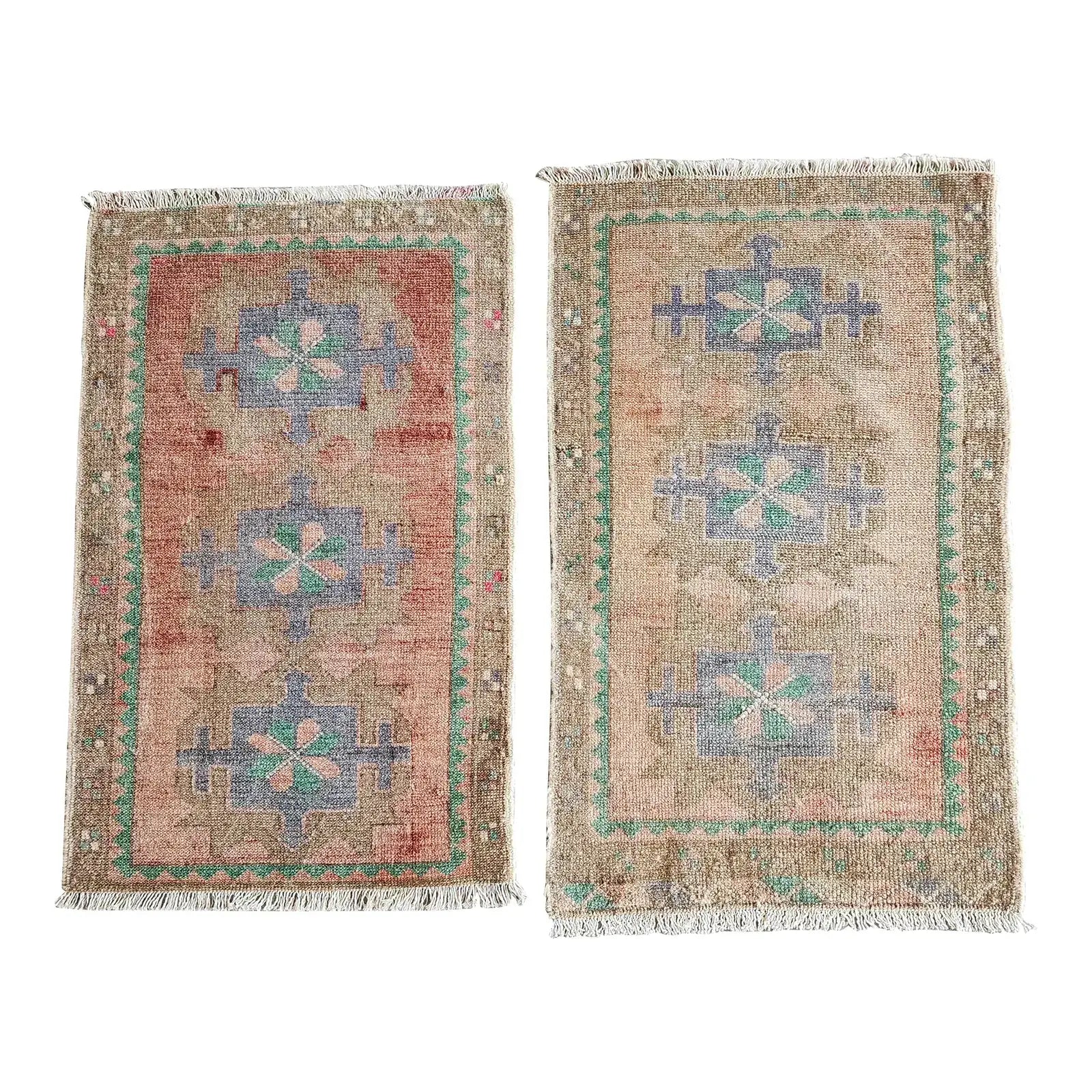 Vintage Turkish Yastik Rug Set of 2 | 1'8'' x 2'7'' & 1'8'' x 2'9''