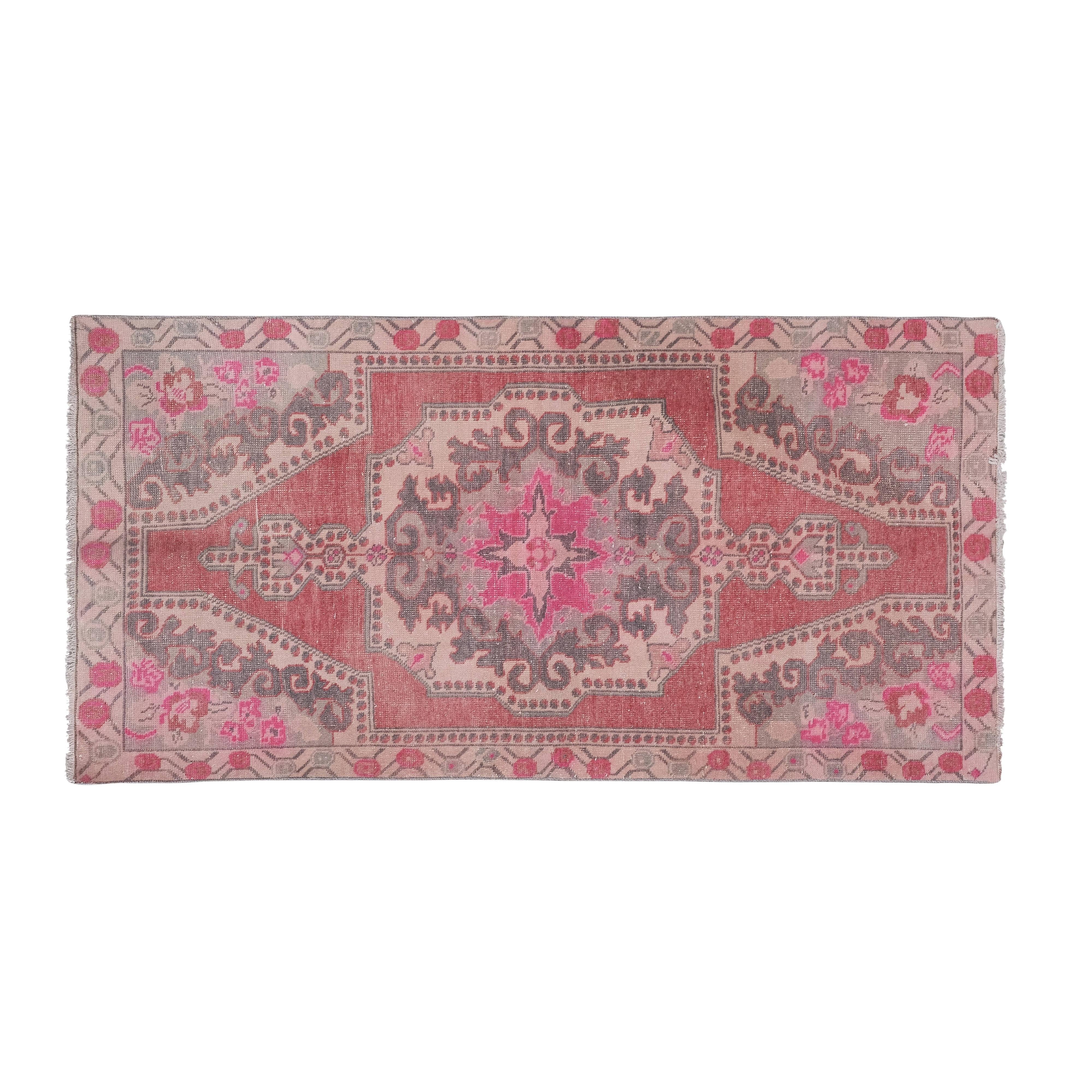 Vintage Turkish Rug 3'11'' x 7'7''