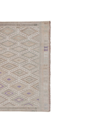 Vintage Turkish Kilim Rug 5'2'' x 7'5''