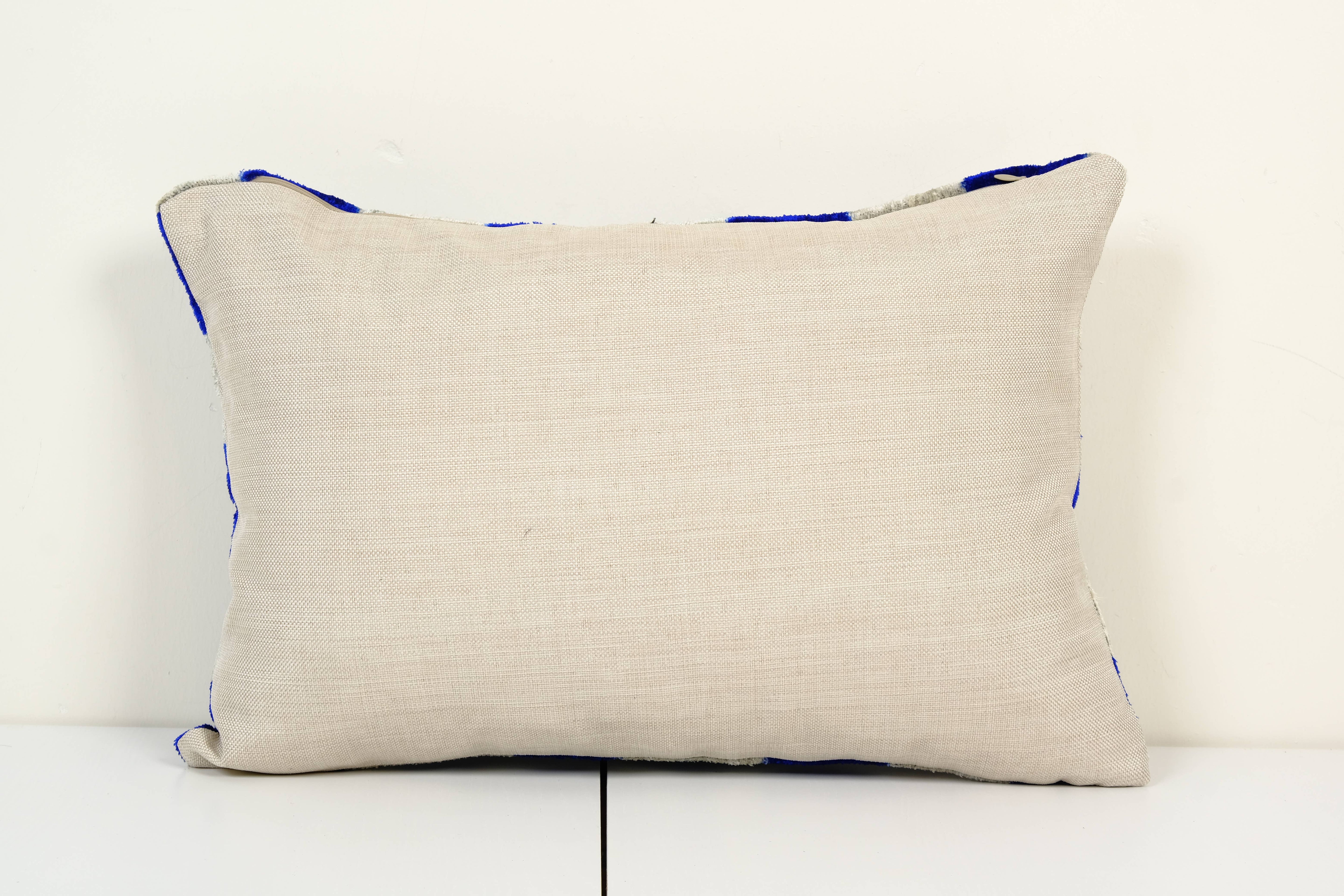 Silk Ikat Velvet Pillow Cover | 16'' x 22''