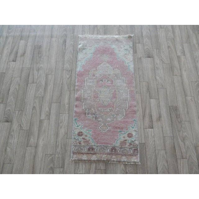 Vintage Oushak Rug 17'' x 37''