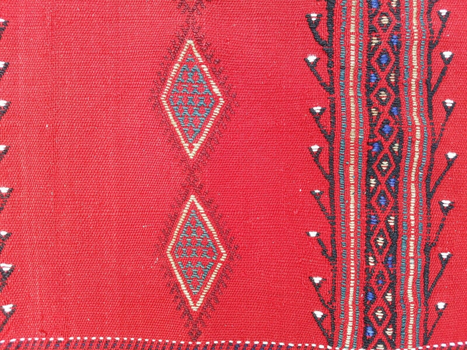 Vintage Turkish Kilim Rug 5'3'' x 6'9''