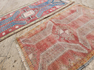 Vintage Turkish Yastik Rug Set of 2 | 1'9'' x 2'8'' & 1'8'' x 4'1''