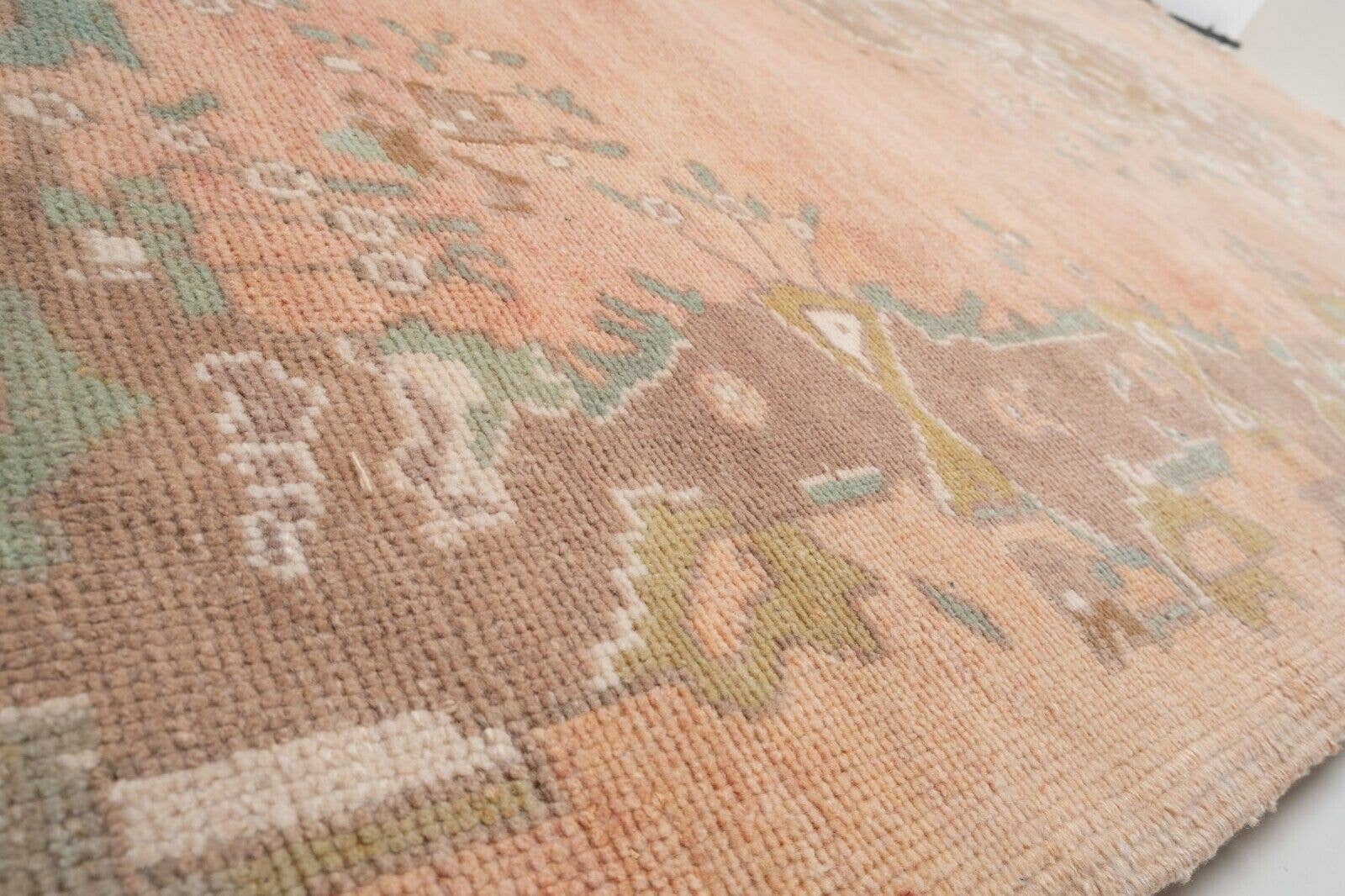 Vintage Turkish Karapinar Rug 5' x 9'8''