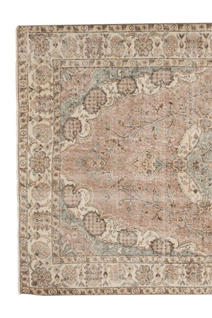 Vintage Turkish Rug 5'3'' x 8'5''