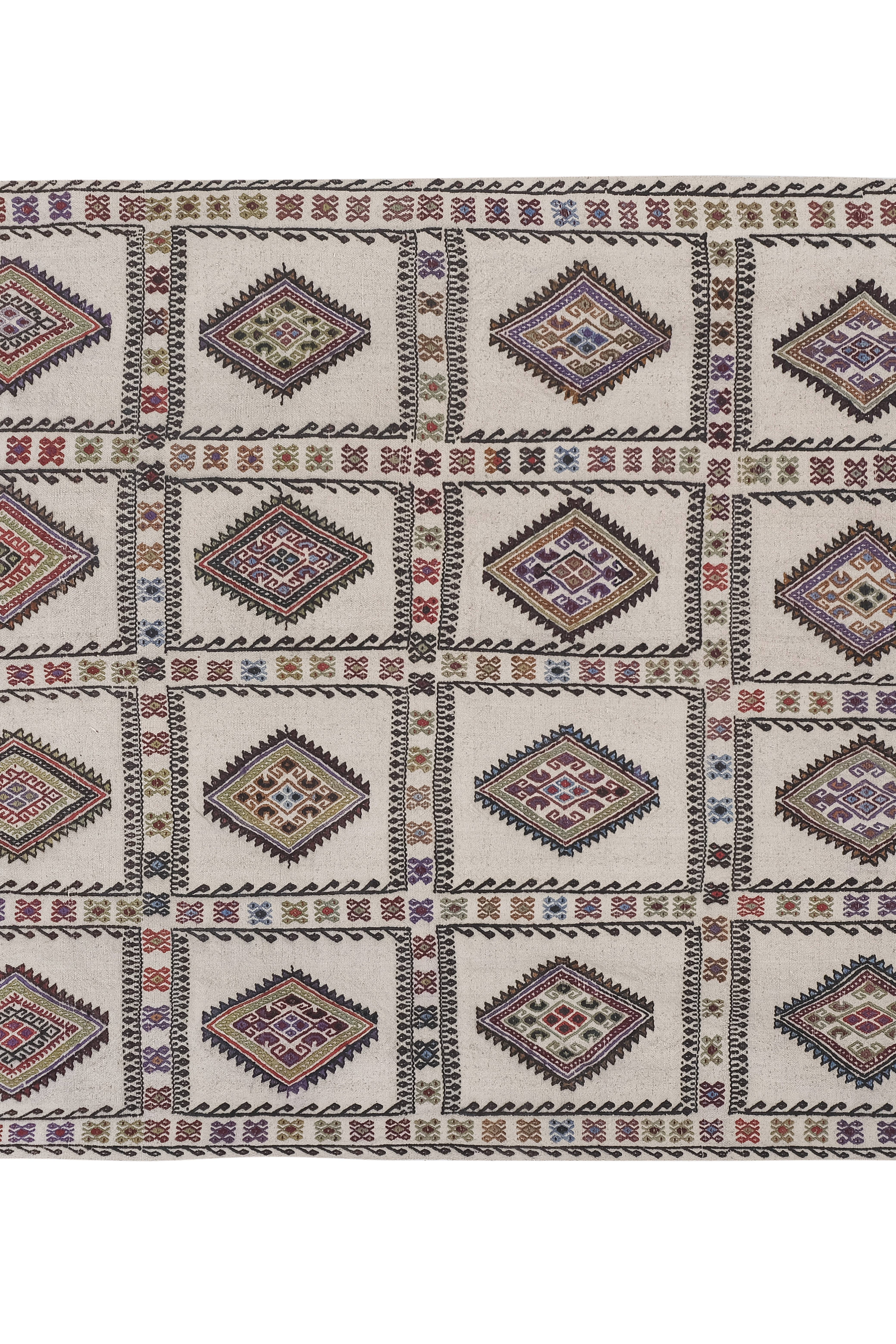 Vintage Turkish Kilim Rug 4'11'' x 6'10''