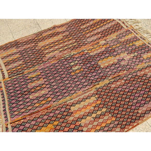 Vintage Turkish Kilim Rug 4'2'' x 5'