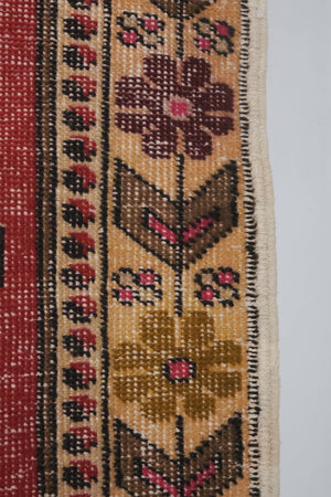 Vintage Turkish Rug 4'8'' x 7'1''