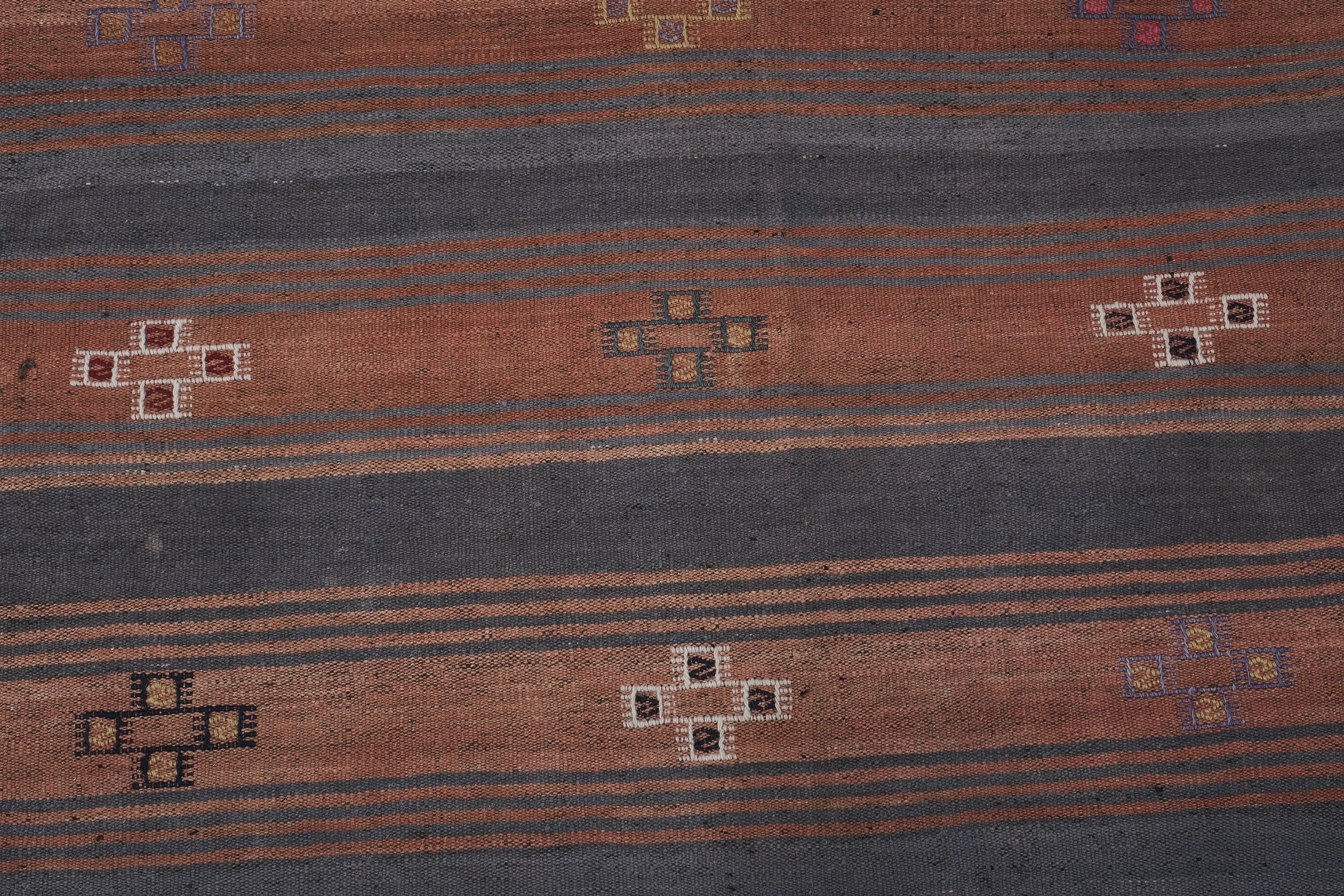 Vintage Turkish Kilim Rug 3'9'' x 9'4''