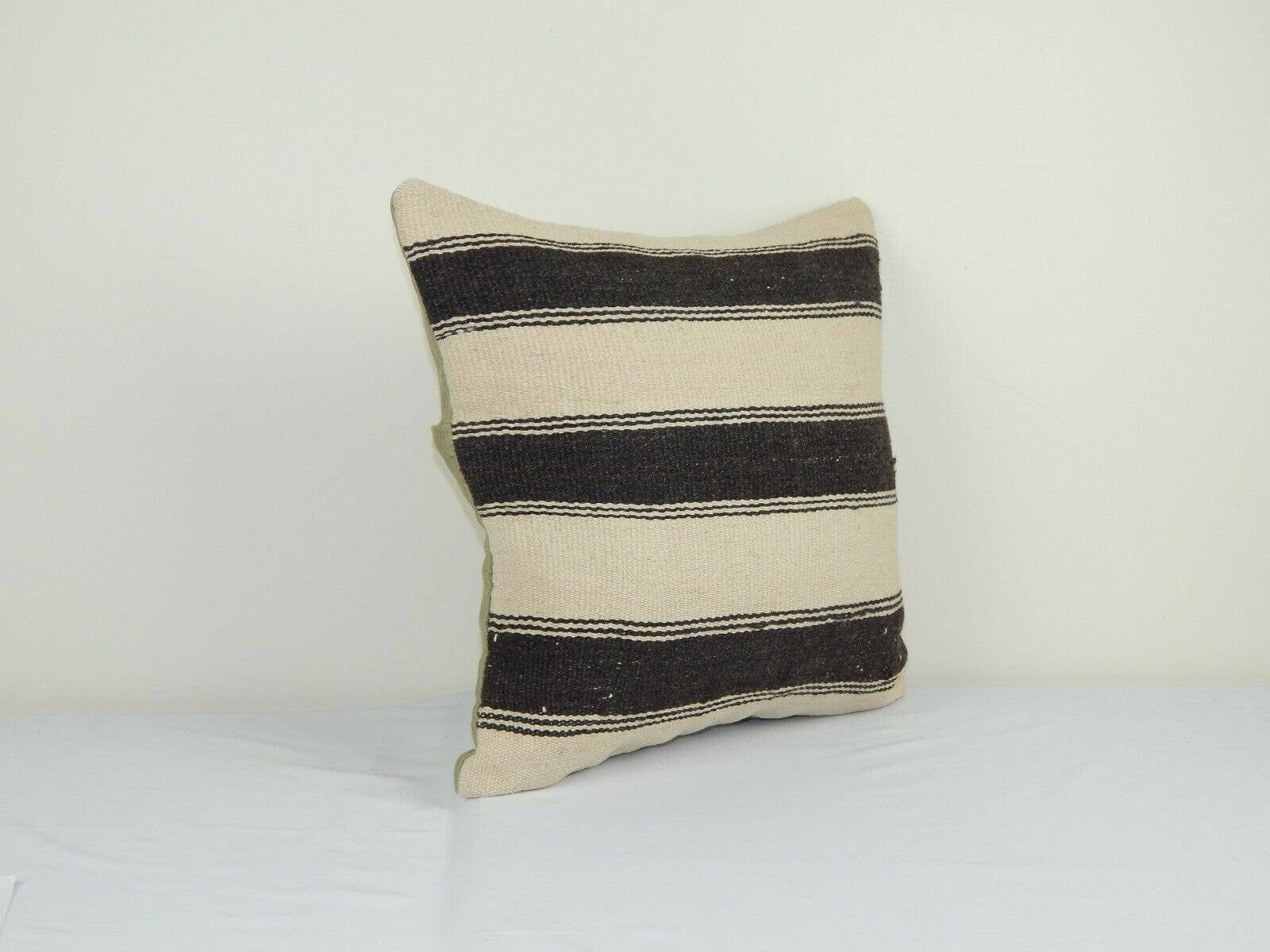 Kilim Pillow Cover | 16'' x 16''