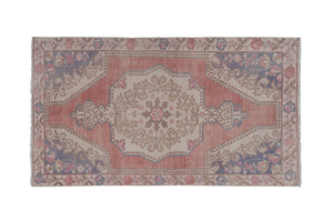 Vintage Turkish Anatolian Rug 4'5'' x 7'5''