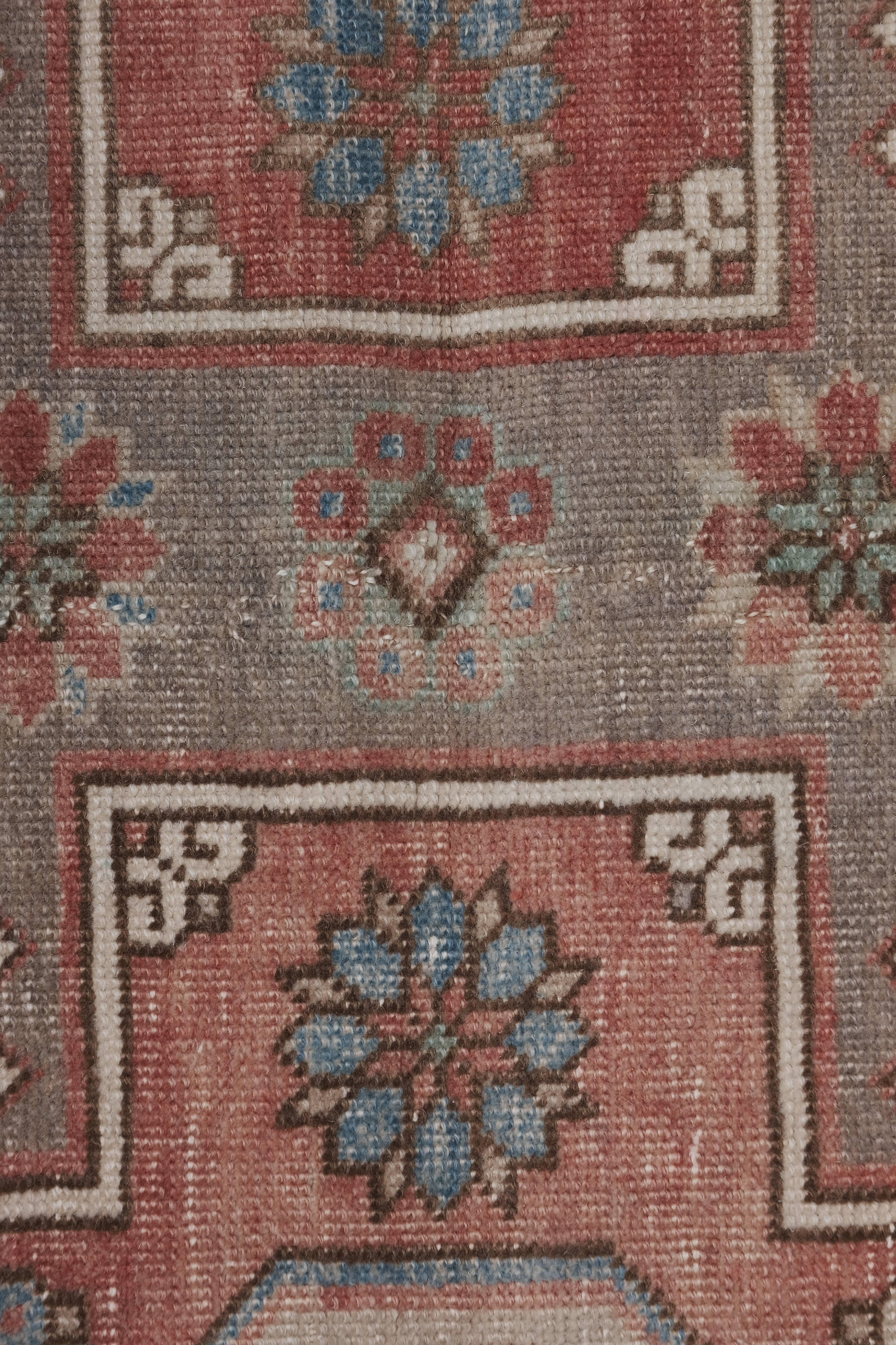 Vintage Caucasian Rug 4'6'' x 8'1''