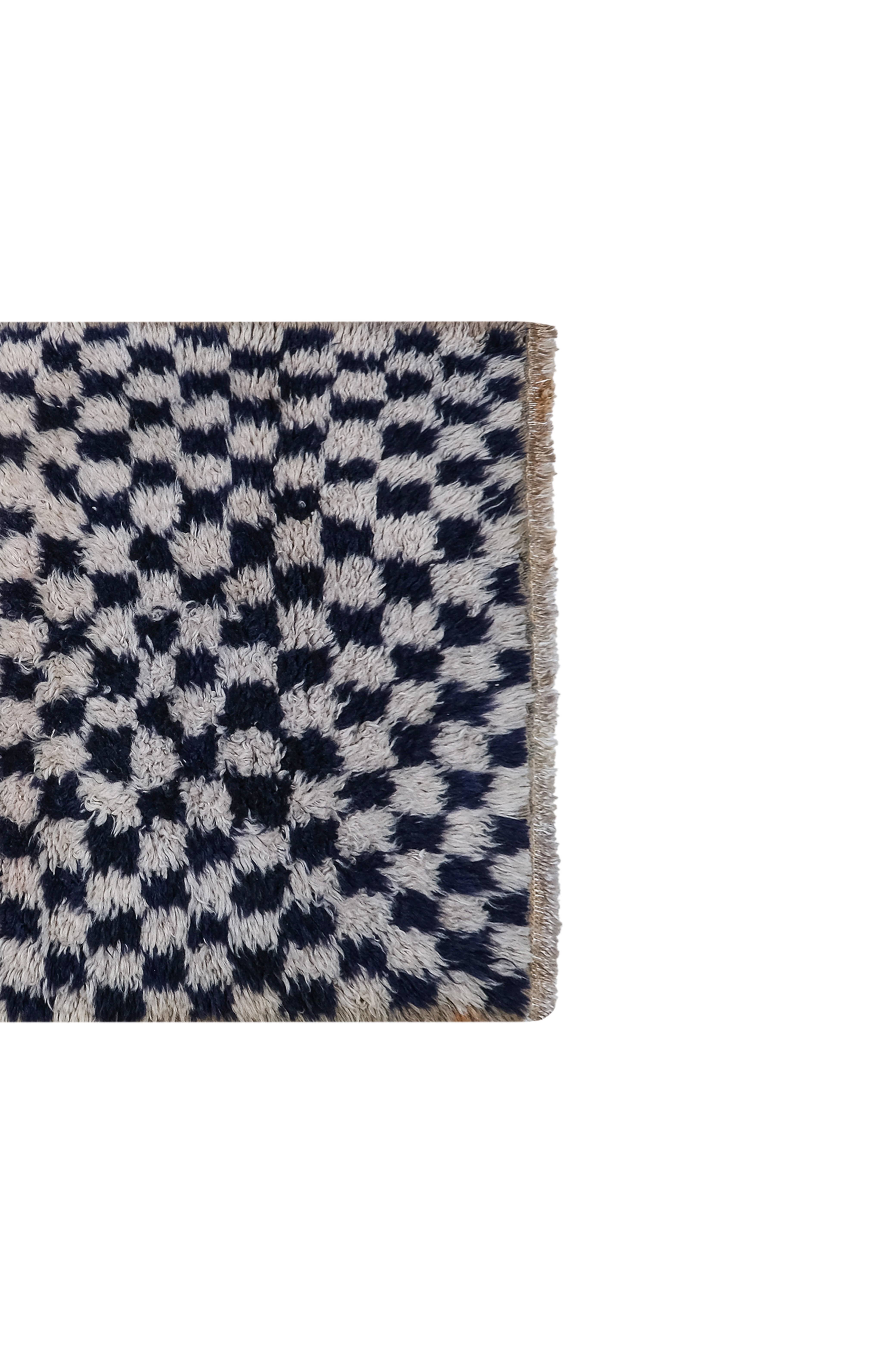 Vintage Turkish Shaggy Tulu Rug 29'' x 54''