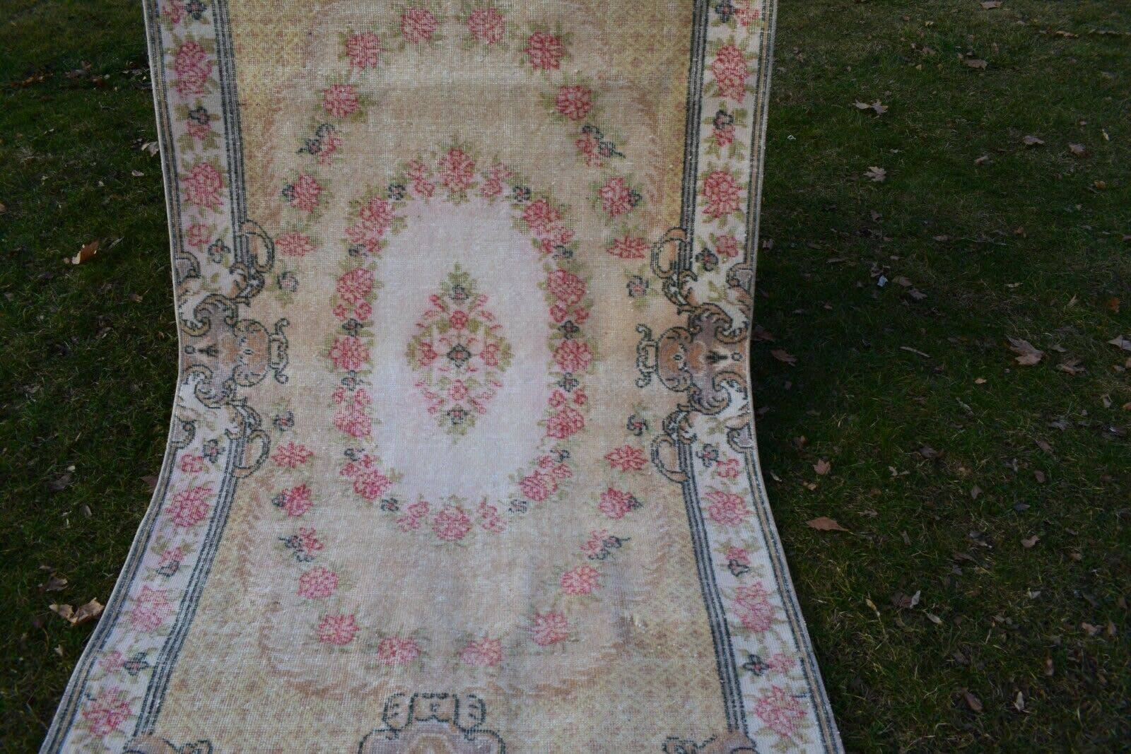 Vintage Turkish Rug 3'9'' x 6'11''