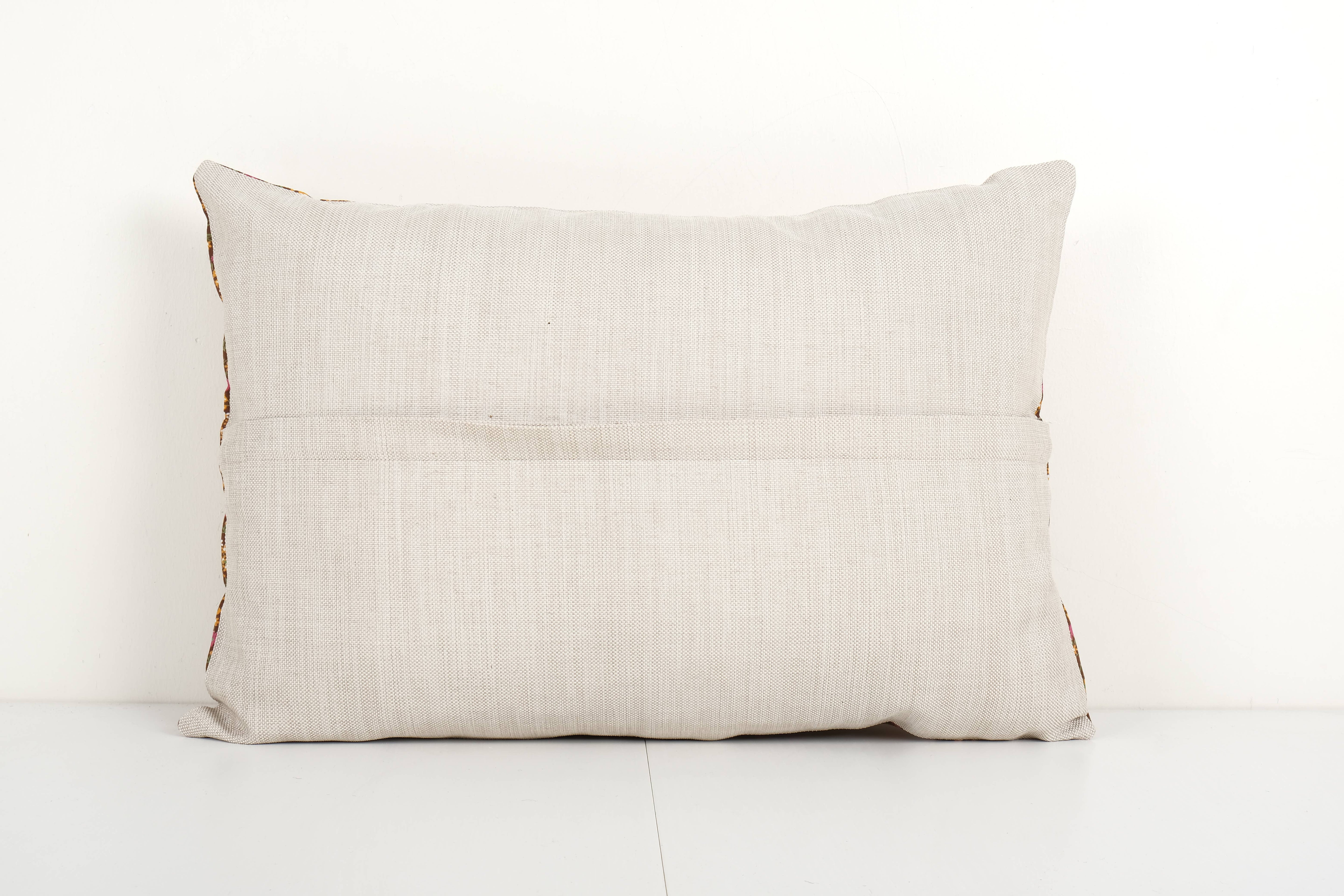 Uzbek Roller Printed Pillow Cover | 16'' x 22''