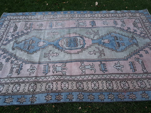 Vintage Oushak Rug 5'5'' x 9'9''