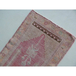 Vintage Oushak Yastik Rug 26'' x 41''