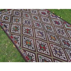 Vintage Turkish Kilim Rug 5'3'' x 8'6''