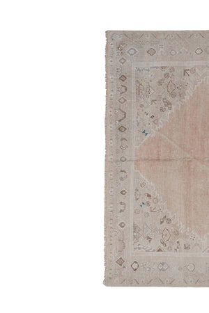 Vintage Turkish Karapinar Rug 5'11'' x 8'10''
