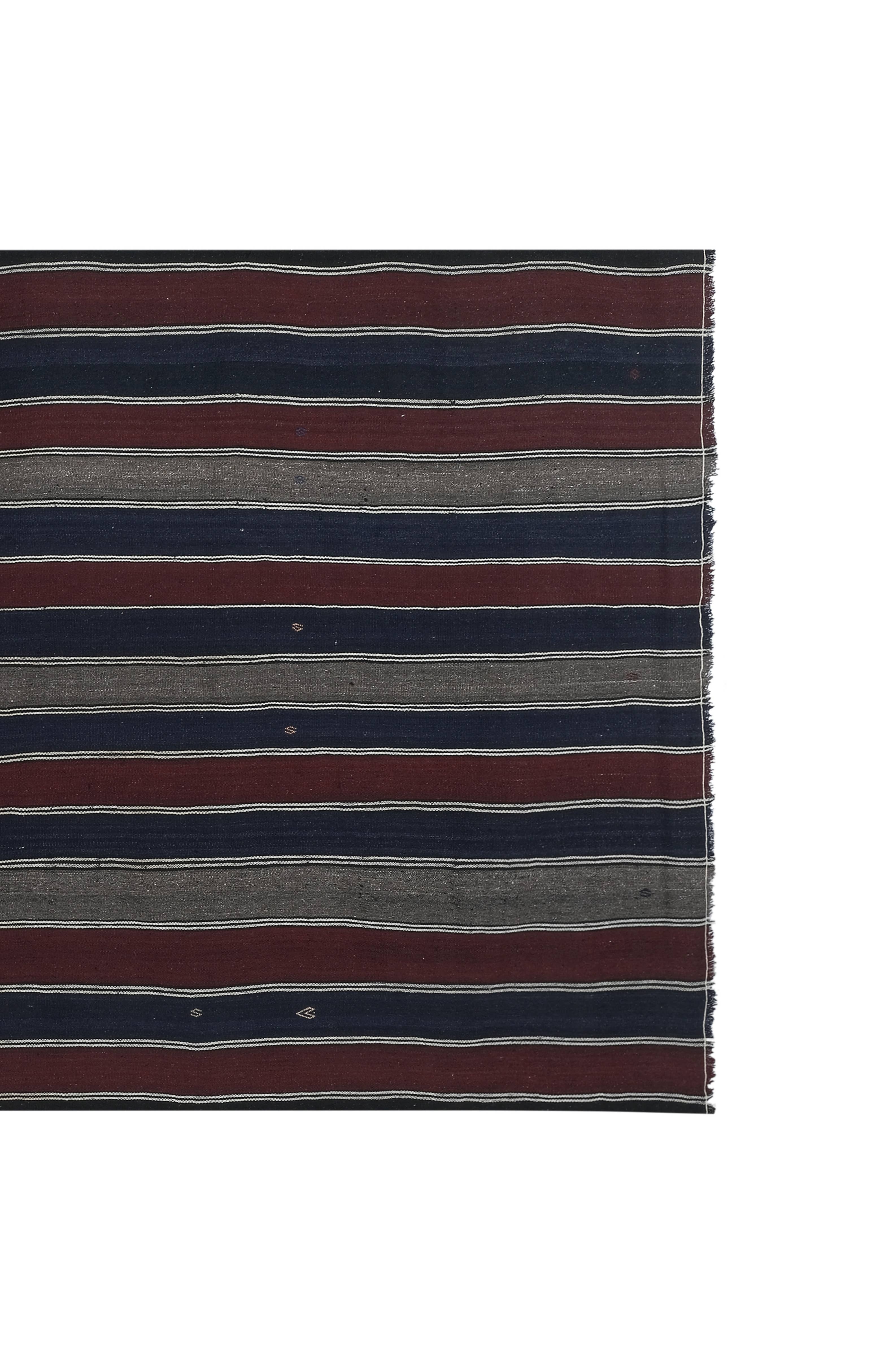 Vintage Turkish Kilim Rug 5'8'' x 11'9''