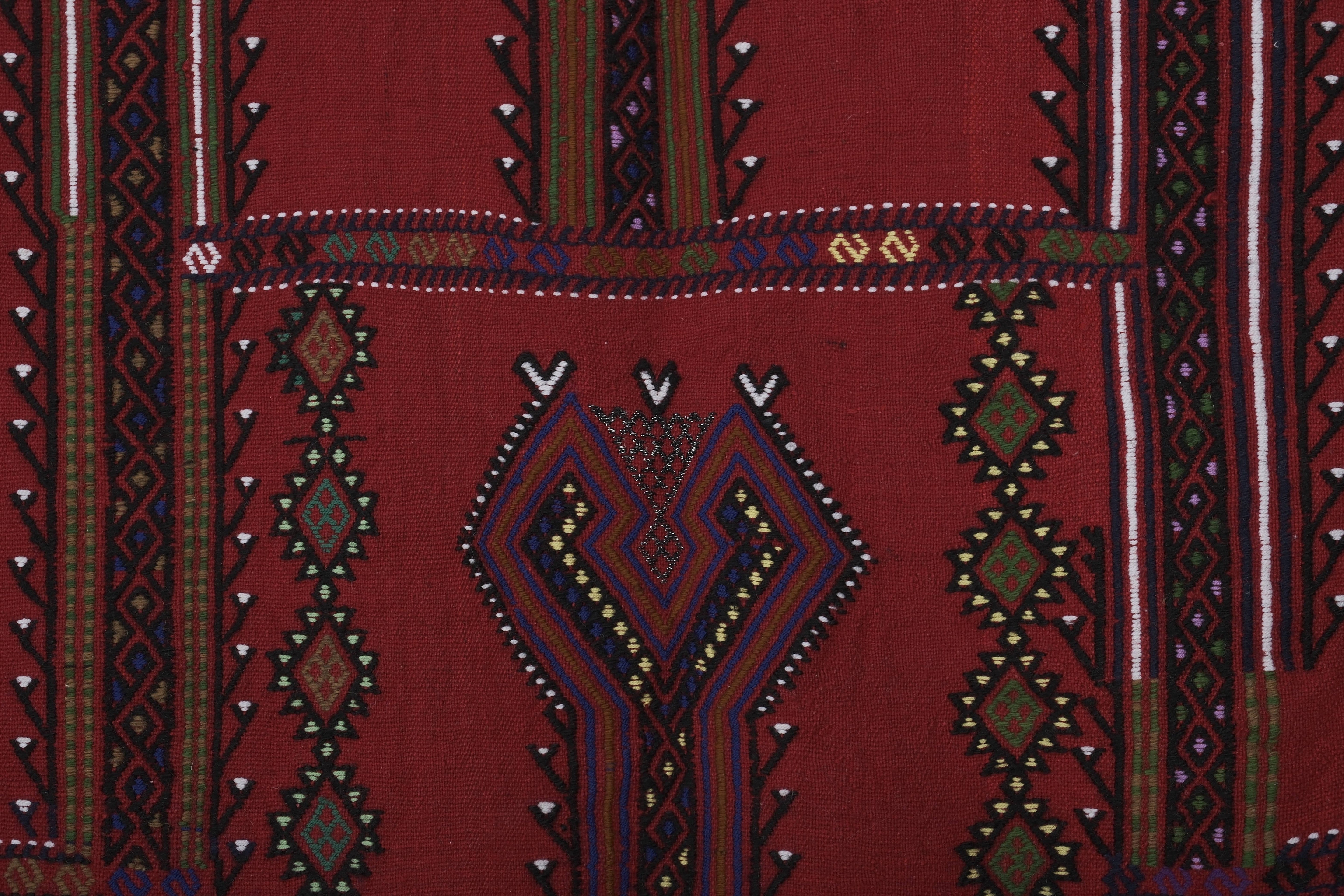 Vintage Turkish Kilim Rug 4'9'' x 7'7''