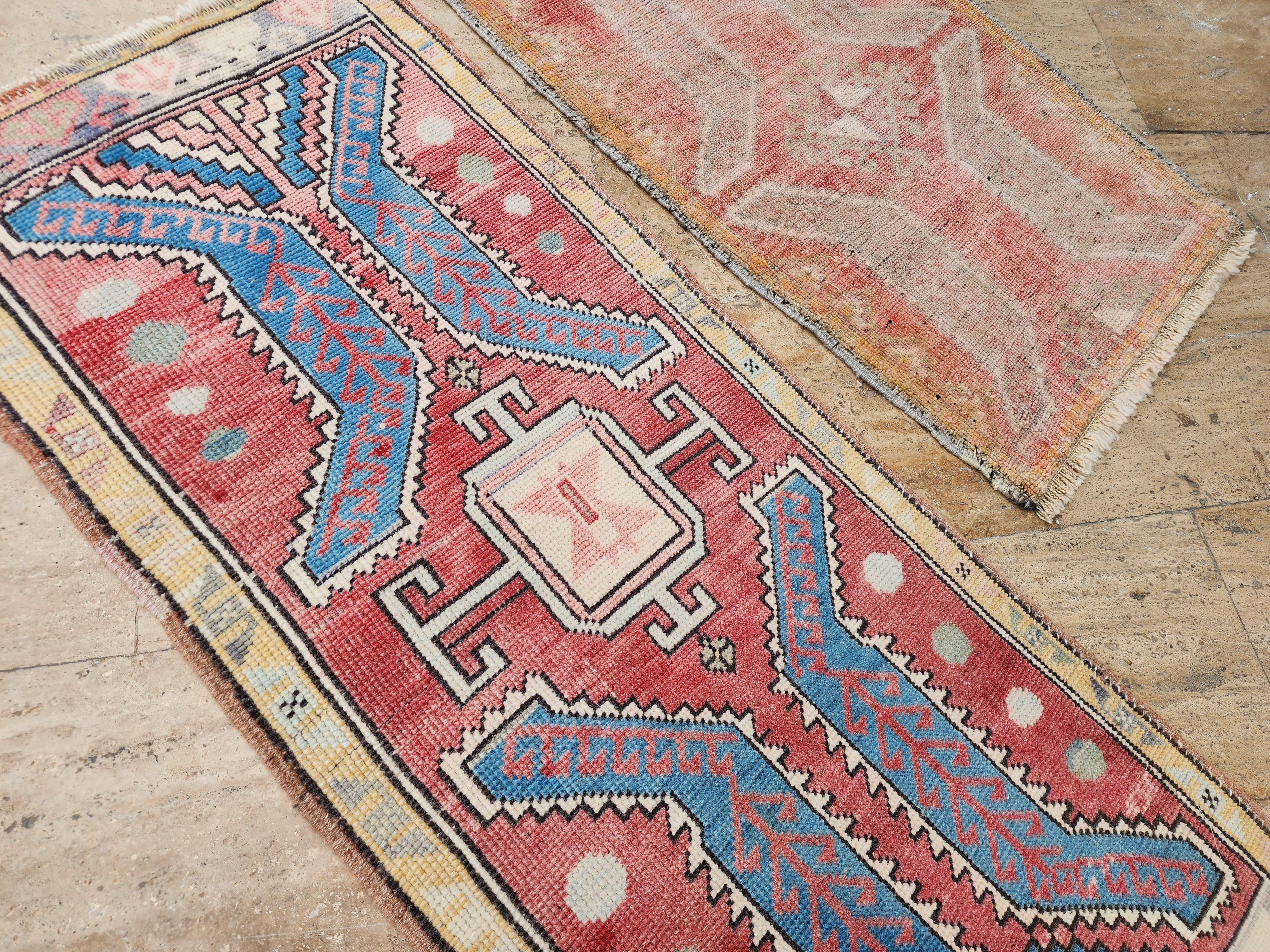 Vintage Turkish Yastik Rug Set of 2 | 1'9'' x 2'8'' & 1'8'' x 4'1''