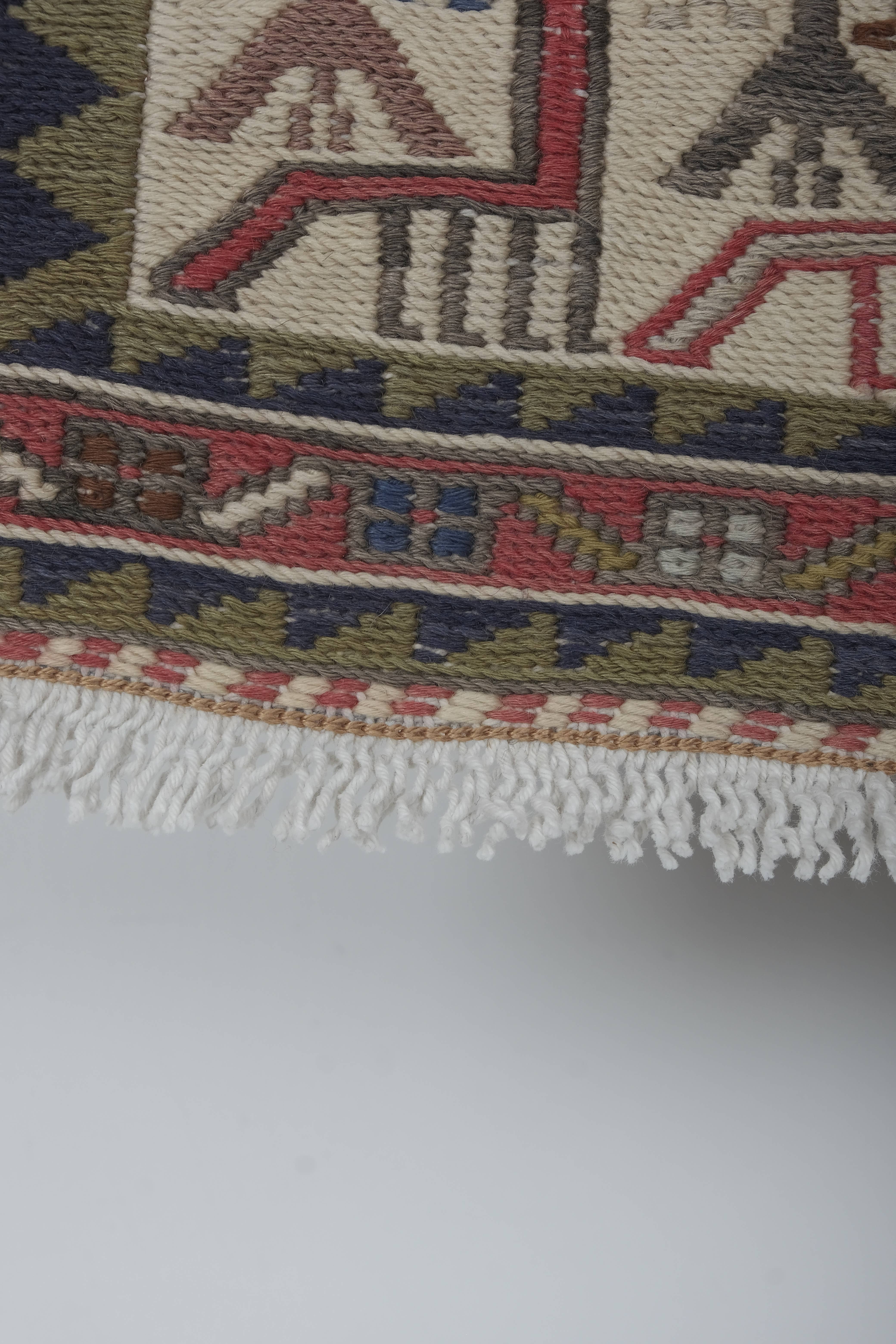 Vintage Turkish Soumac Kilim Rug 2'4'' x 6'4''