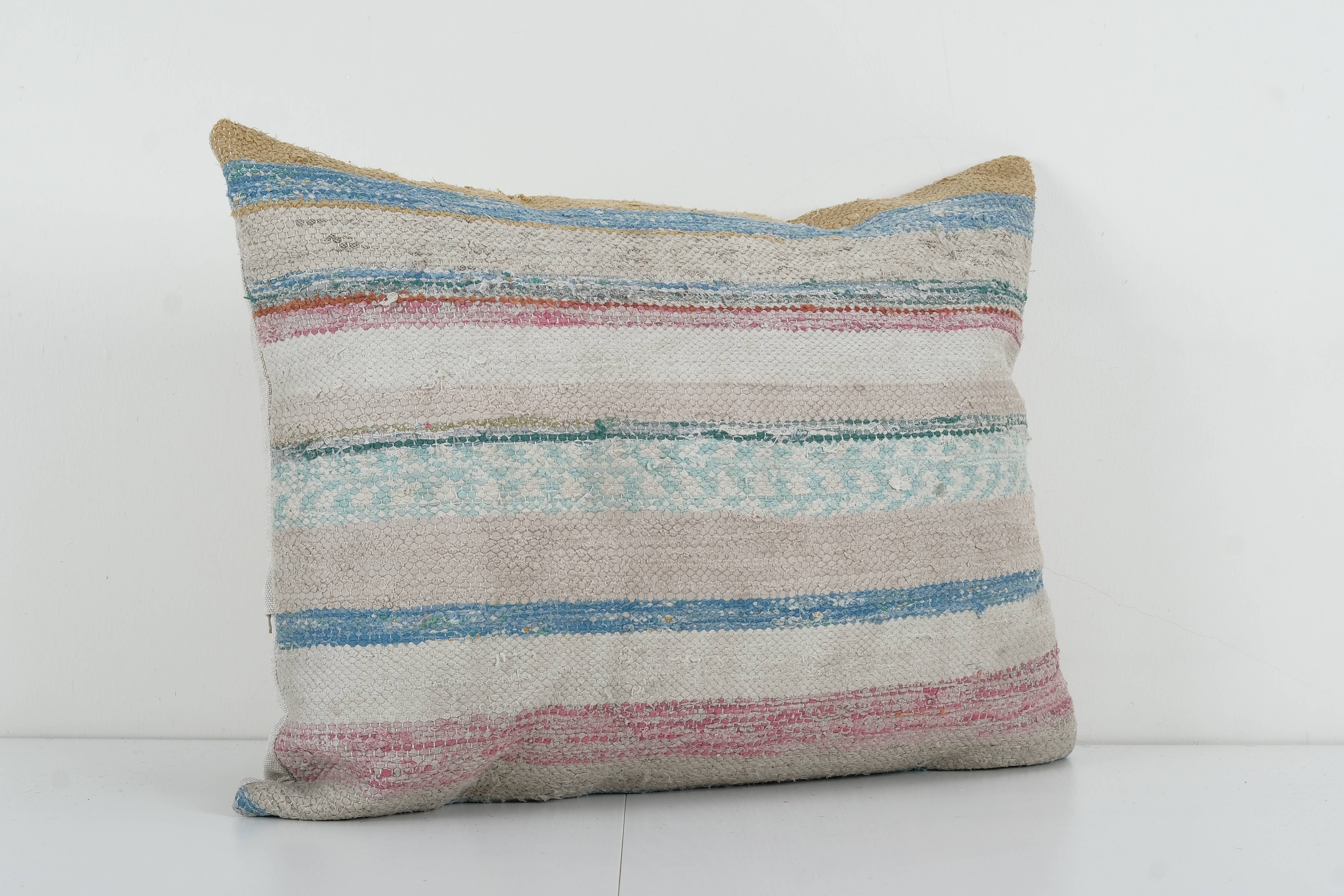 Kilim Pillow Cover | 18'' x 24''