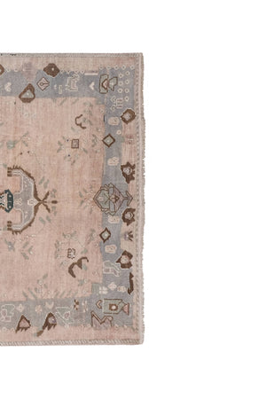 Vintage Turkish Karapinar Rug 5'1'' x 8'4''
