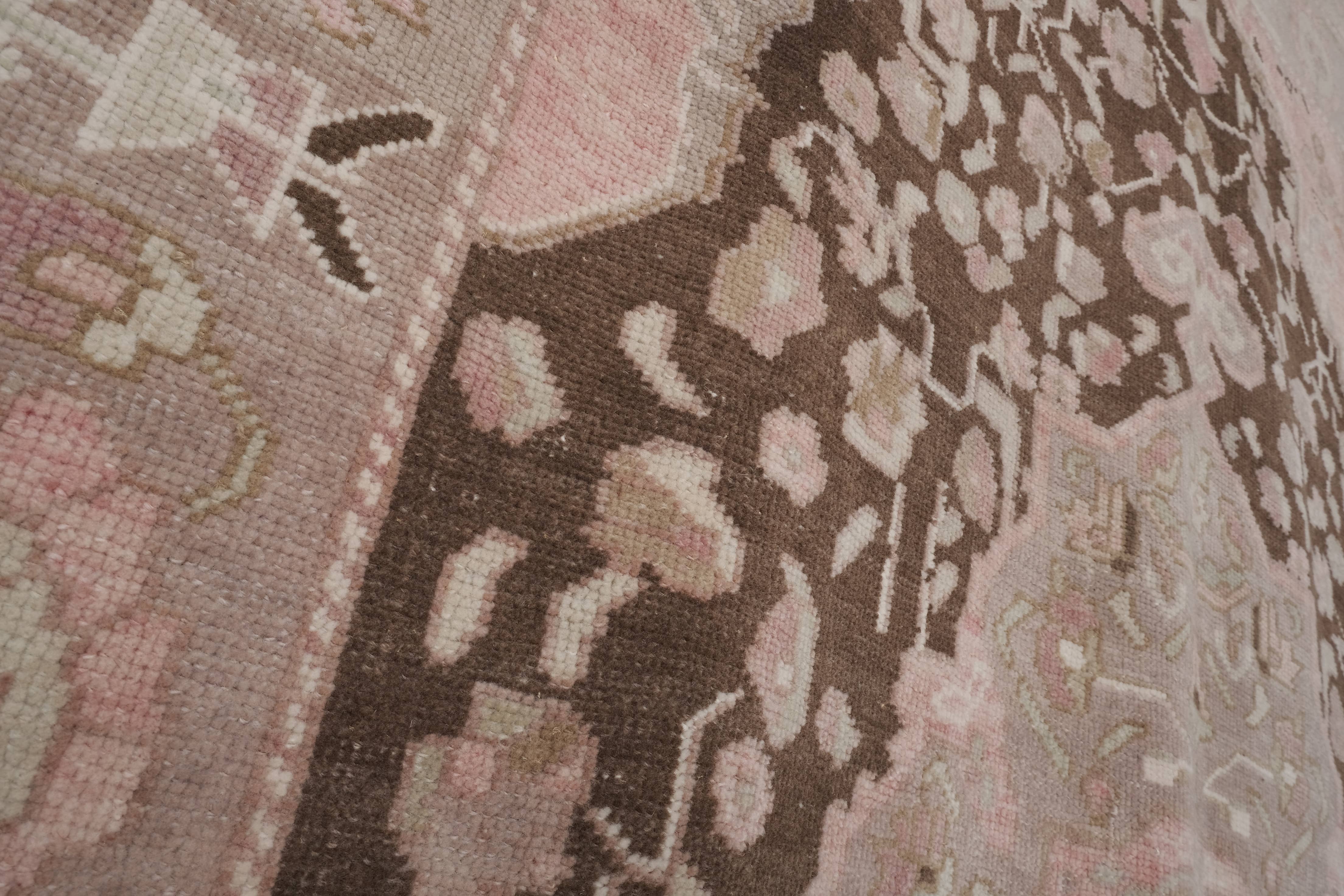 Vintage Turkish Rug 5'7'' x 8'