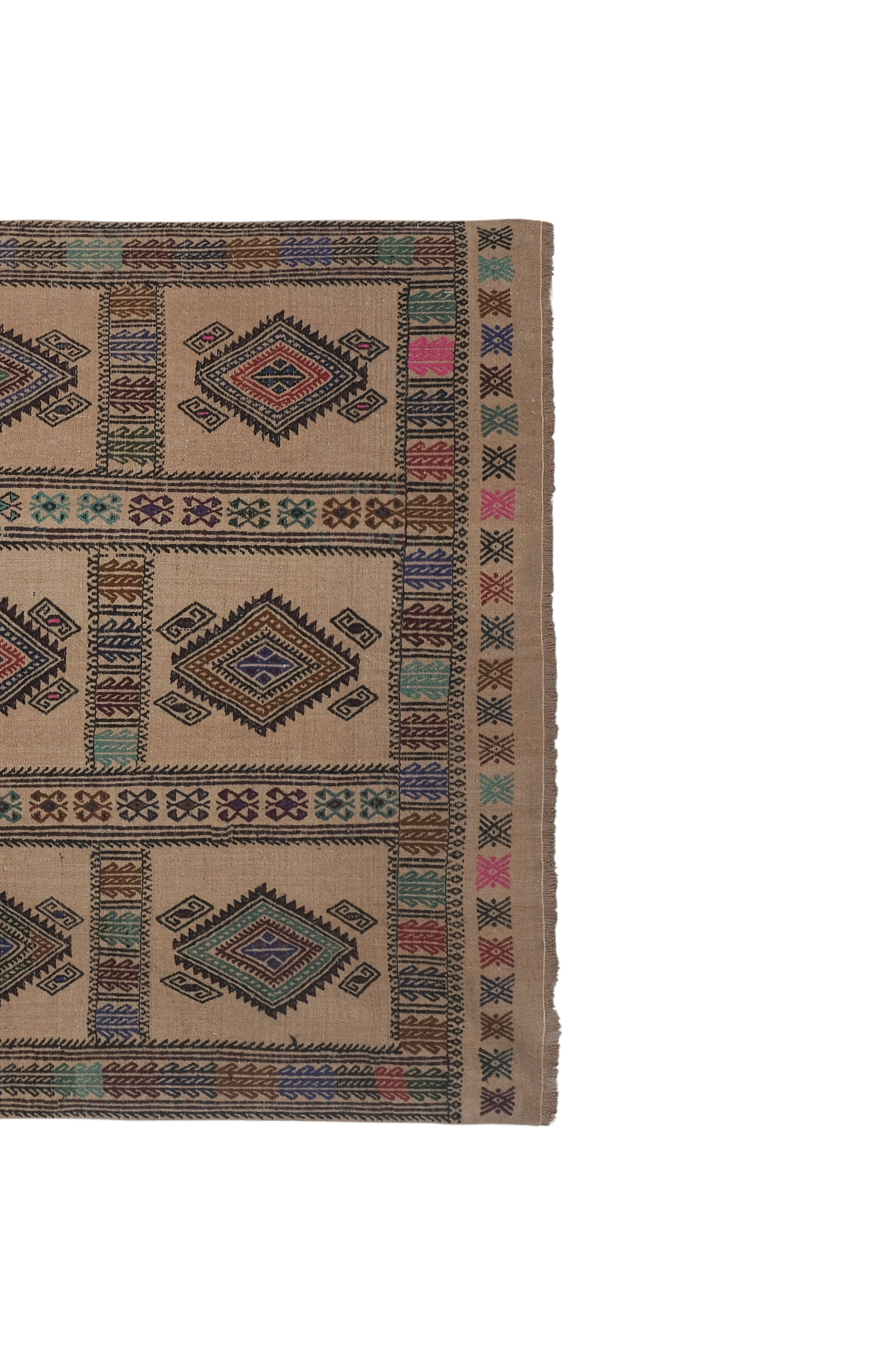 Vintage Turkish Kilim Rug 4'11'' x 7'3''