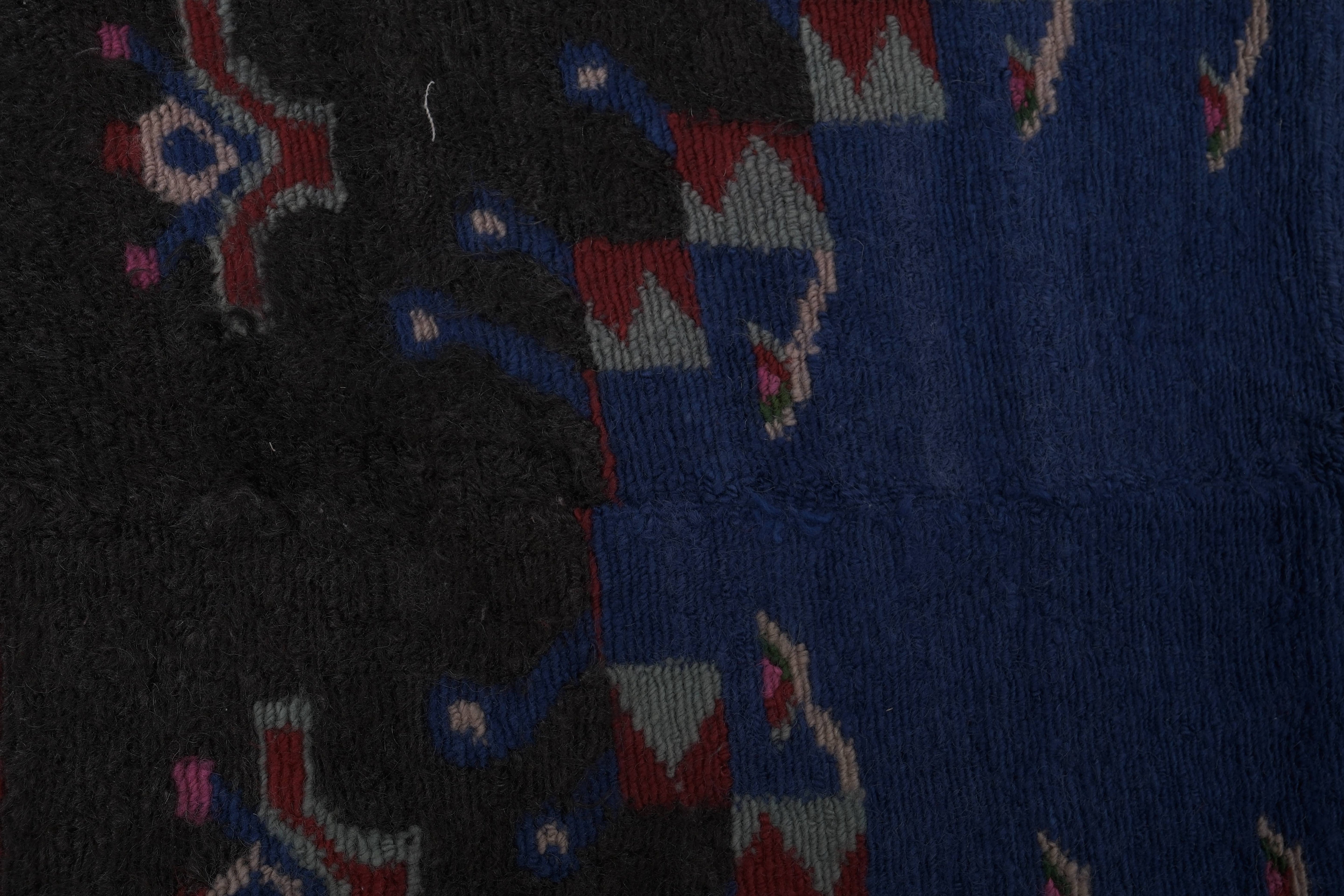 Vintage Turkish Shaggy Rug 40'' x 55''