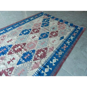 Vintage Turkish Kilim Rug 6'7'' x 9'8''