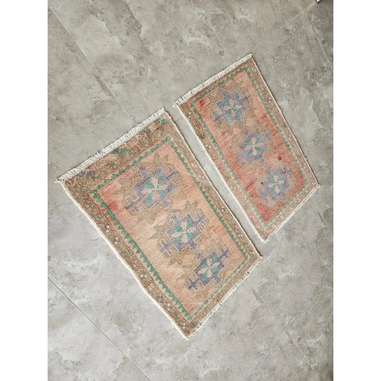 Vintage Turkish Yastik Rug Set of 2 | 1'8'' x 2'7'' & 1'8'' x 2'9''