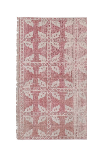 Vintage Turkish Karapinar Rug 3'7'' x 5'11''