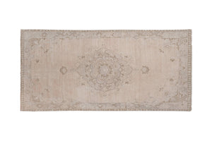 Vintage Turkish Rug 4'9'' x 9'6''