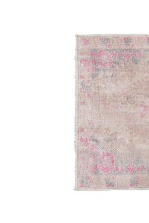 Vintage Turkish Rug 4'3'' x 7'3''